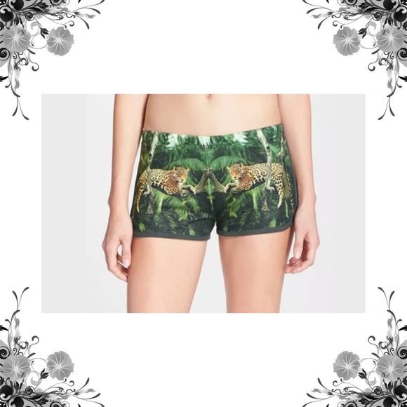 All Things Fabulous Cheetah Mini Shorts - Picture 1 of 6